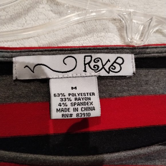 Long Striped T-Shirt MEDIUM Like new with Rouching on the sides - Picture 4 of 5